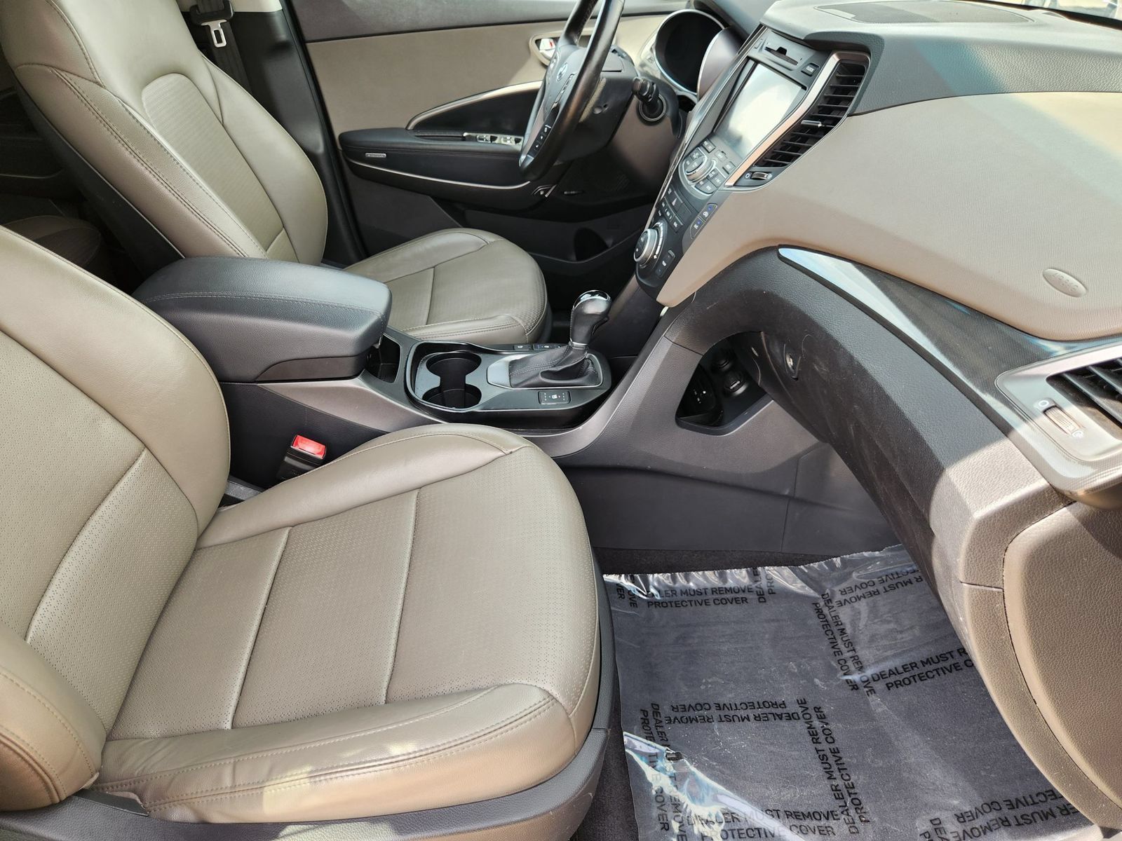 Used 2015 Hyundai Santa Fe Sport w/ Option Group 04 FWD image 15