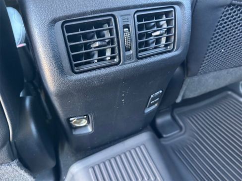 Used 2018 Toyota 4Runner SR5 Premium image 20