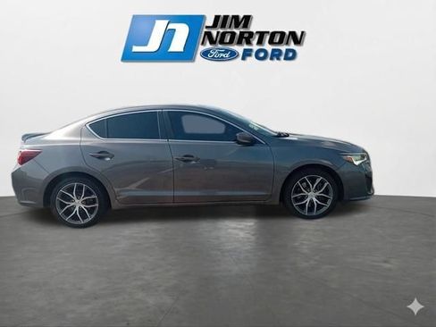 Used 2021 Acura ILX w/ Premium Package FWD image 11