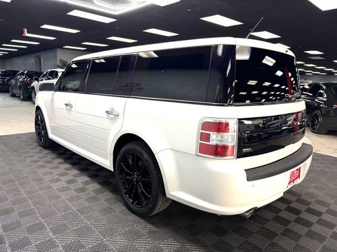 Used 2019 Ford Flex SEL w/ Equipment Group 202A FWD image 11
