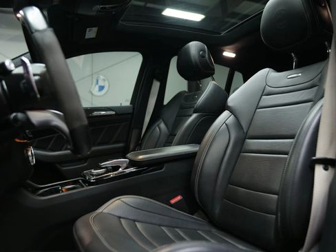 Used 2018 Mercedes-Benz GLE 63 AMG S image 32