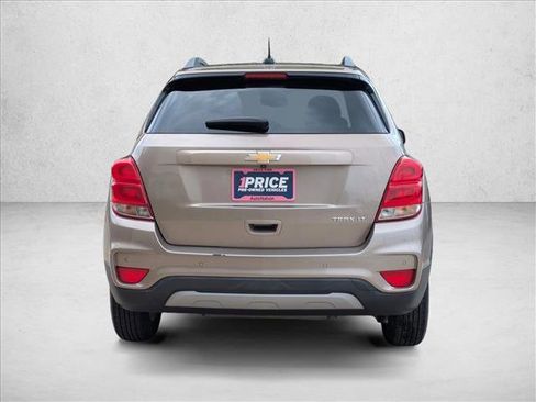 Used 2019 Chevrolet Trax LT w/ Driver Confidence Package FWD image 7