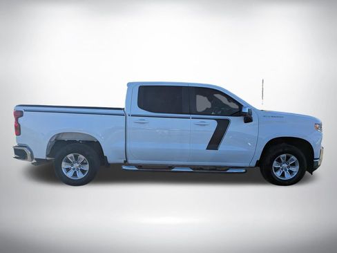 Used 2022 Chevrolet Silverado 1500 LT image 2