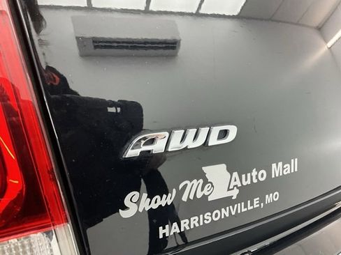 Used 2016 Chrysler 300 C image 26