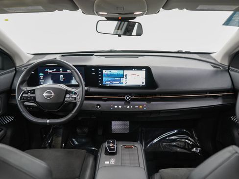 Used 2023 Nissan Ariya FWD image 13