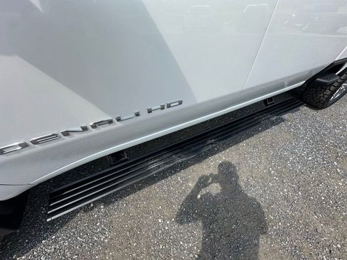Used 2025 GMC Sierra 2500 Denali Ultimate AWD/4WD image 15