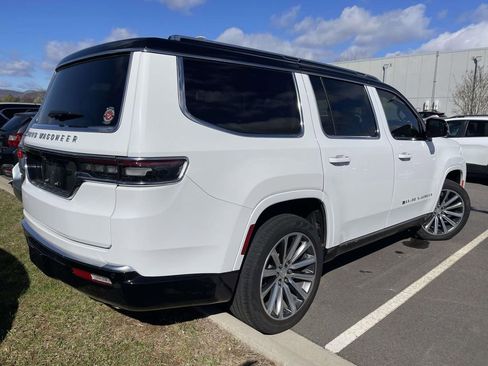 Used 2024 Jeep Grand Wagoneer Series I image 5