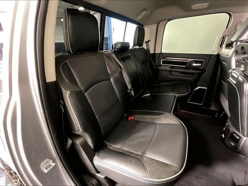 Used 2024 RAM 2500 Laramie AWD/4WD image 36