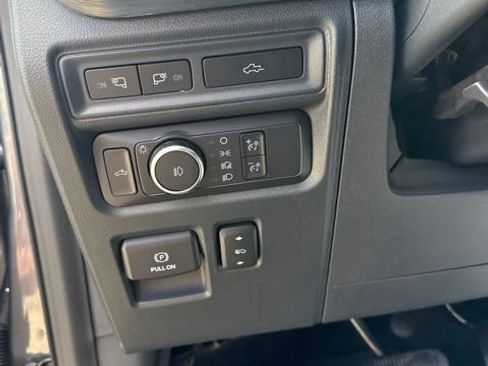 Used 2021 Ford F150 Lariat AWD/4WD image 18