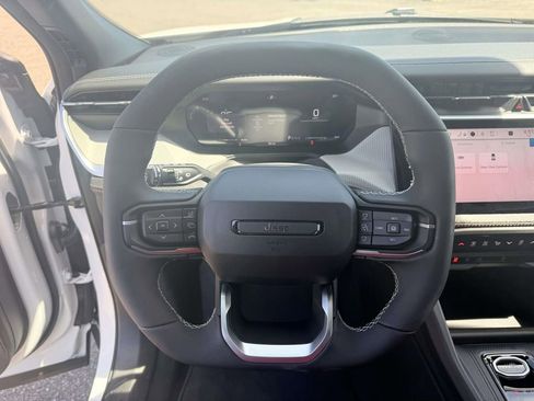 New 2026 Jeep Cherokee Limited AWD/4WD image 15
