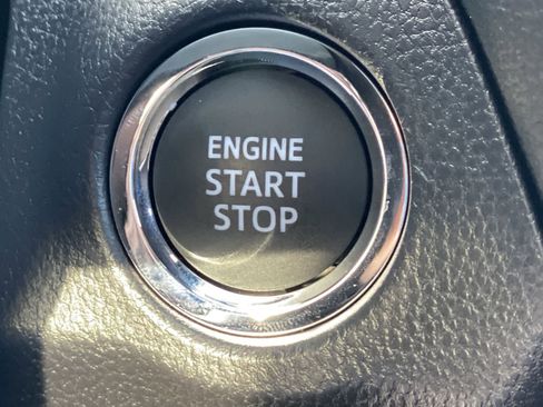 Certified 2025 Toyota RAV4 XLE Premium image 31