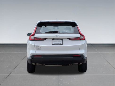 Used 2024 Honda CR-V LX image 5
