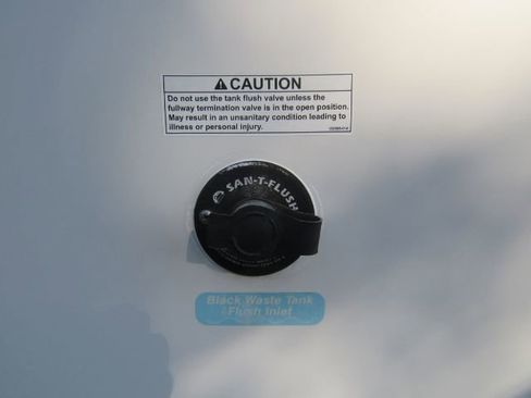 Used 2017 Ford E-450 and Econoline 450 Super Duty w/ Motorhome Prep Package image 22