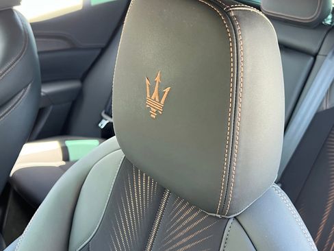 Used 2025 Maserati Grecale Folgore AWD/4WD image 34