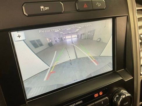 Used 2017 Ford F250 Lariat w/ Lariat Ultimate Package image 12