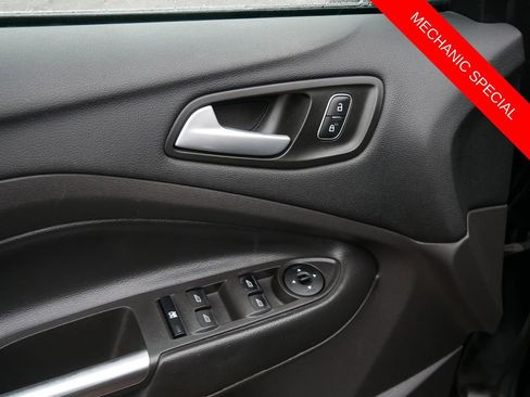 Used 2018 Ford Escape SE AWD/4WD image 16