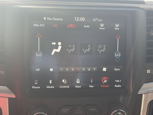 Used 2019 RAM 1500 Big Horn image 30