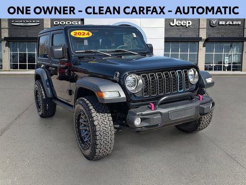 Used 2024 Jeep Wrangler Sport S image 1