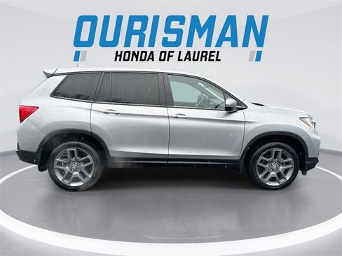 Used 2023 Honda Passport EX-L image 9