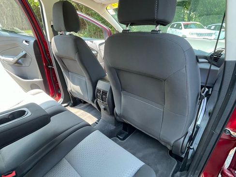Used 2017 Ford Escape SE AWD/4WD image 26