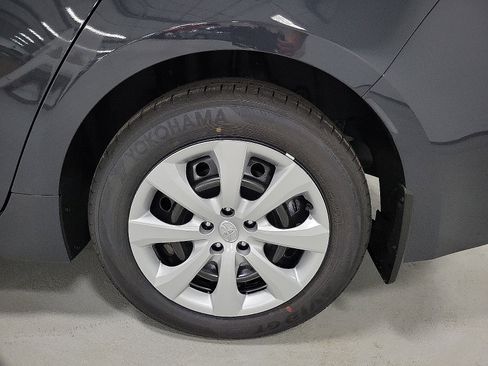 Certified 2025 Toyota Corolla LE FWD image 6