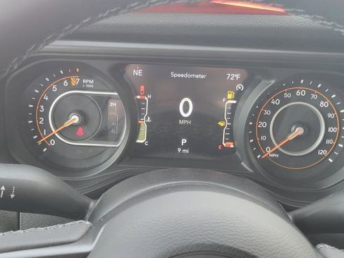 New 2026 Jeep Gladiator Sport image 10