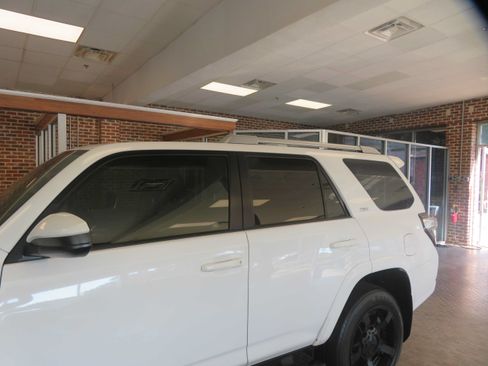 Used 2016 Toyota 4Runner SR5 RWD image 73