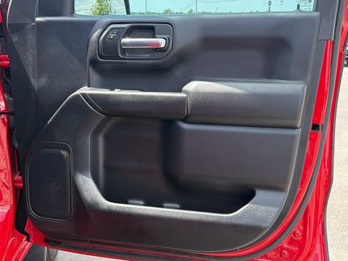 Used 2023 Chevrolet Silverado 1500 Custom AWD/4WD image 19