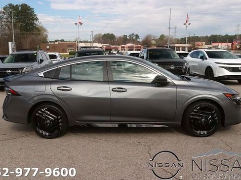 New 2026 Nissan Sentra SR image 4