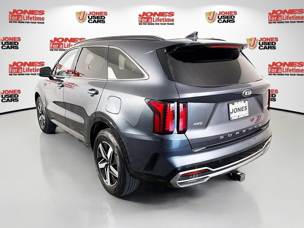 Used 2021 Kia Sorento EX w/ Panoramic Sunroof Package AWD/4WD image 2