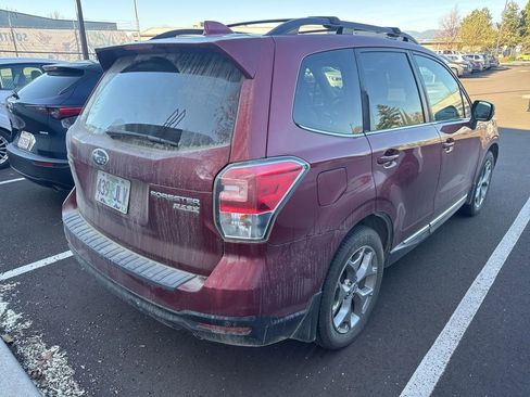 Used 2017 Subaru Forester 2.5i Touring image 3