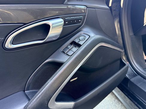 Used 2014 Porsche 911 Turbo S AWD/4WD image 16