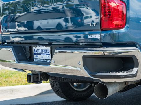New 2026 Chevrolet Silverado 3500 LT AWD/4WD image 10