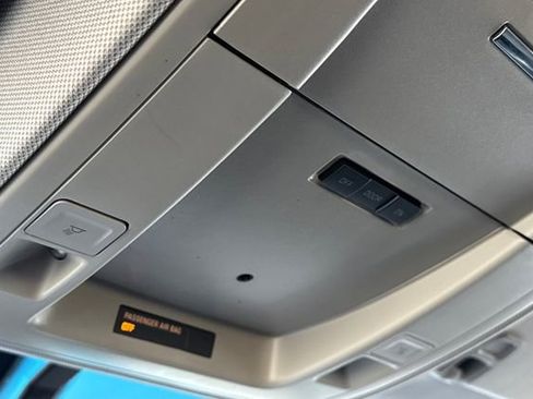 Used 2016 Chevrolet Silverado 1500 LT w/ LT Convenience Package image 24