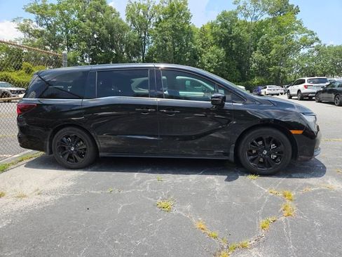 Used 2024 Honda Odyssey Sport image 6