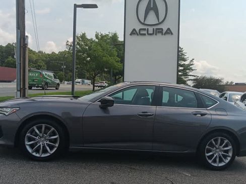 Used 2023 Acura TLX FWD image 2