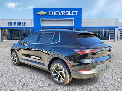 New 2026 Chevrolet Equinox EV LT image 4