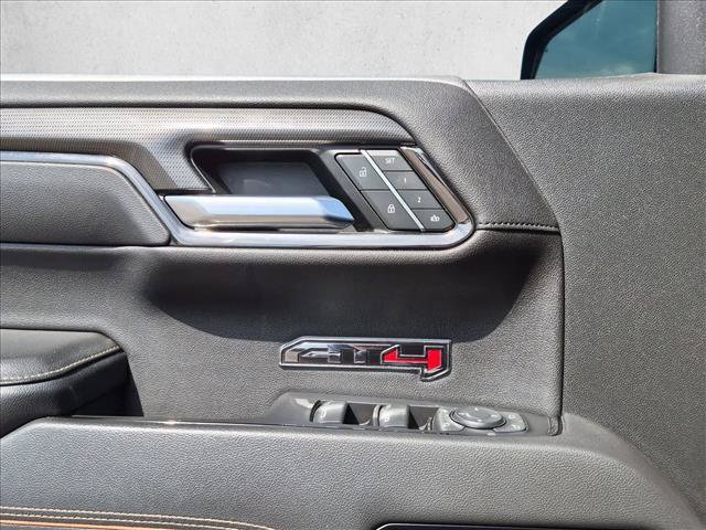 Used 2022 GMC Sierra 1500 AT4 w/ AT4 Premium Package AWD/4WD image 14