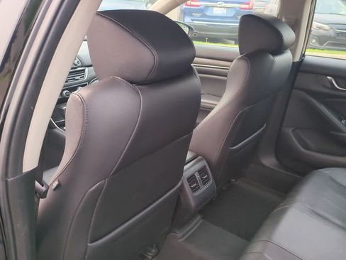 Used 2019 Honda Accord EX-L image 17
