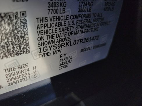 New 2026 Cadillac Escalade ESV Platinum Sport w/ LPO, ONYX Package image 34