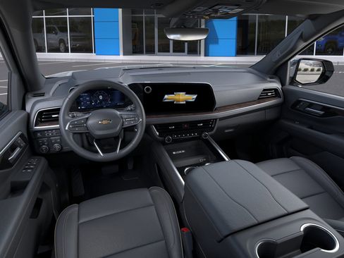 New 2026 Chevrolet Tahoe Premier AWD/4WD image 13