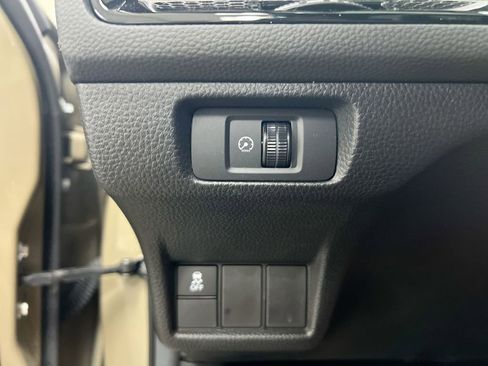 Used 2025 Honda Civic Sport image 18