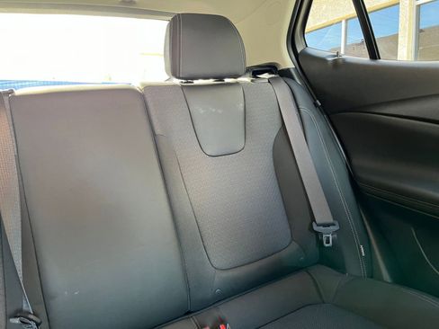 Used 2025 Buick Encore GX Preferred image 36