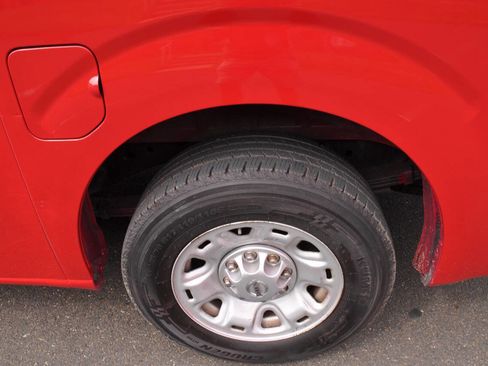 Used 2015 Nissan NV 2500 SV w/ Technology Package image 24