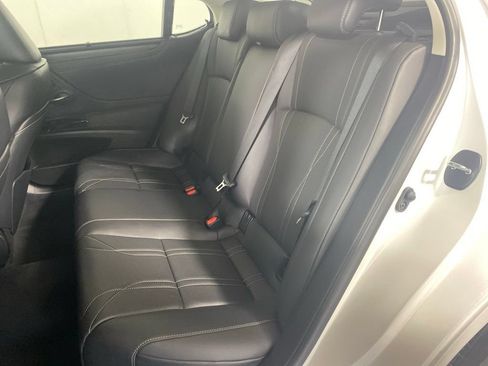 Used 2024 Lexus ES 350 Ultra Luxury w/ Accessory Package (Z1) FWD image 14