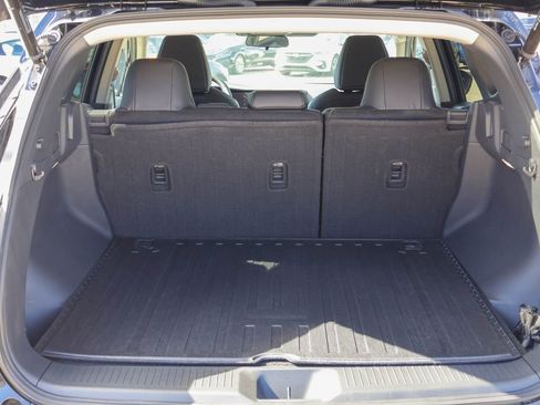 Certified 2025 Nissan Murano SV image 24