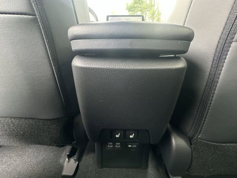 New 2026 Toyota Prius Plug-In Hybrid image 38