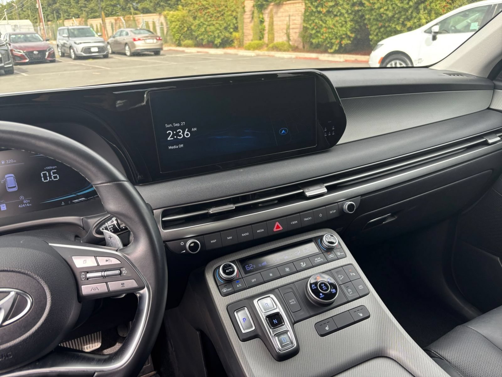 Used 2025 Hyundai Palisade SEL AWD/4WD image 16