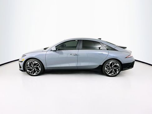 Used 2024 Hyundai Ioniq 6 SEL RWD image 4
