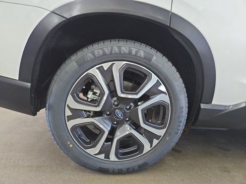 Certified 2023 Subaru Ascent Touring image 30